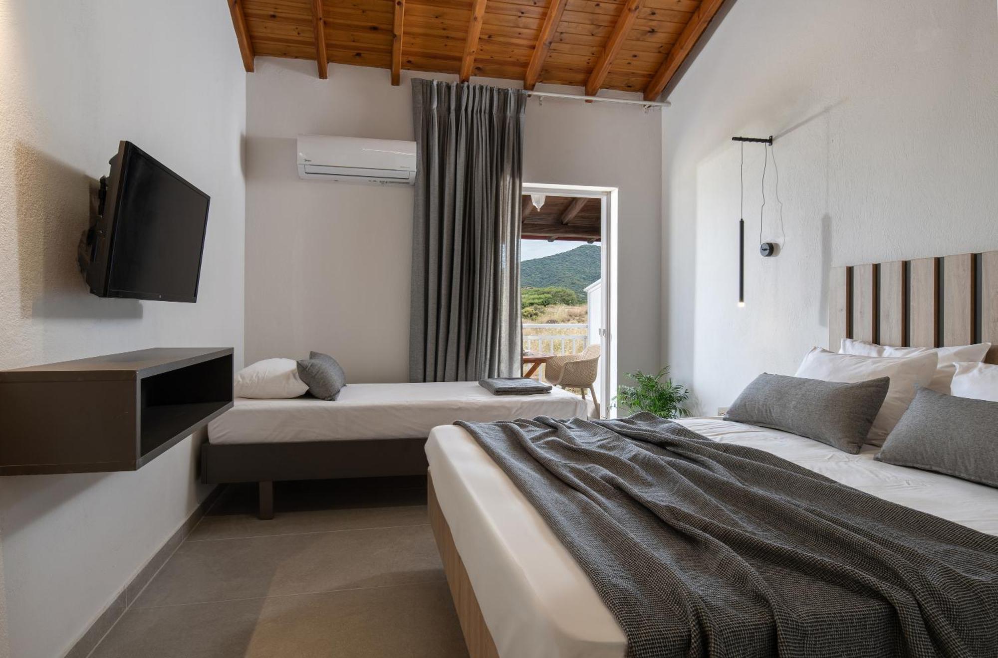 Erifili At Sarti Beach Apartments & Studios Exterior photo