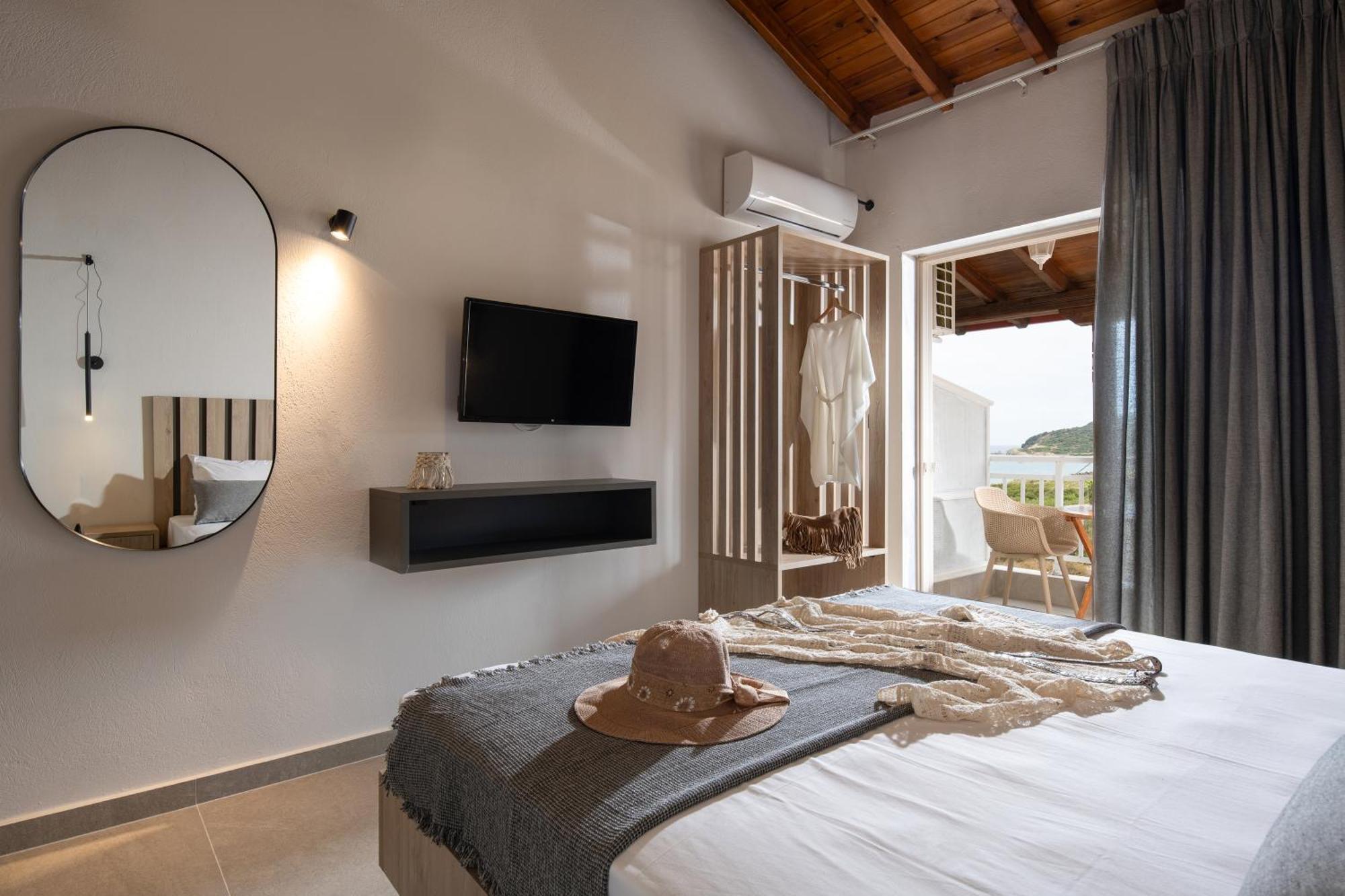 Erifili At Sarti Beach Apartments & Studios Exterior photo